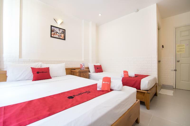 Reddoorz @ Pham Ngu Lao Street 3 Otel Ho Şi Min Dış mekan fotoğraf